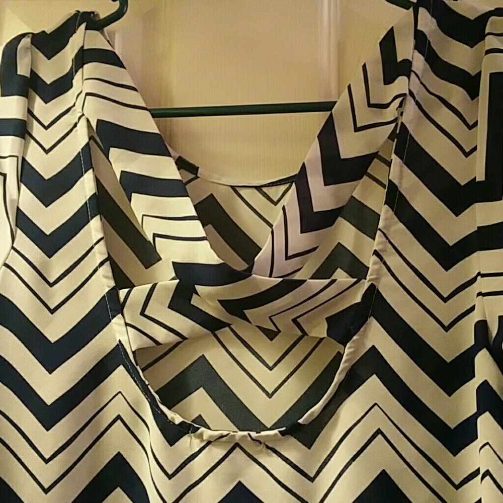 Mod Dress - Picture 2 of 2